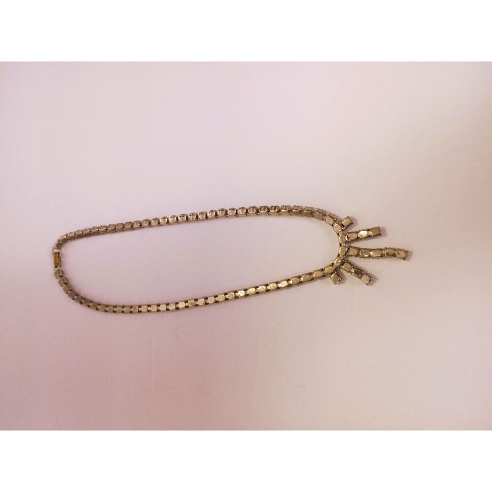 Vintage Clear Rhinestone Prong Set Stones in Silver Tone Fringe Collar Necklace - Picture 3 of 7